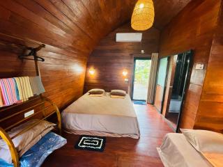 The Coppers Luxury Glamping Pod Villa with a Private Swimming Pool - 8