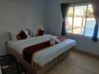 SS Grand with swimming pool - 6