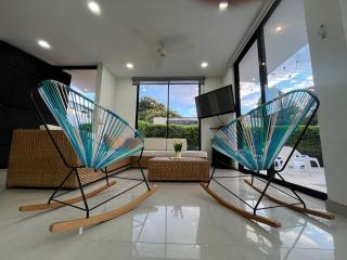 Sunset Private Villa in Ricaurte - 9