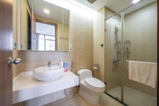 Apartment at Landmark - Vinhomes - 6