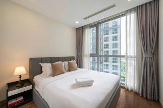 Apartment at Landmark - Vinhomes - 5