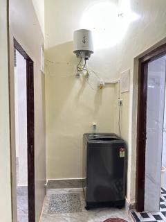 Vijaya Nagaram Radhe Krishna home stay ,Ganga 1km - 1
