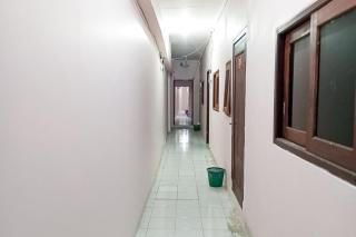 RedDoorz at Terus Manis Suryakencana - 7