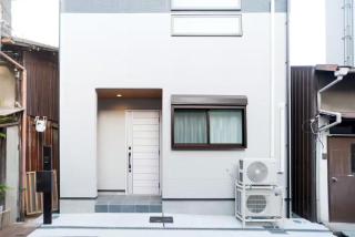 Exhibit Homestay 10ppl 3 stops to Shinsaibashi - 5