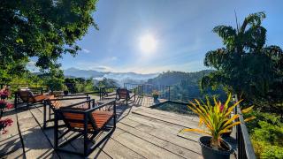 Rainbow Sky Cottage - 8