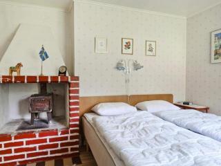 6 person holiday home in Brålanda-By Traum - 3