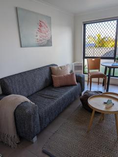 Cosy, self-contained and central to everywhere - Gold Coast - 1