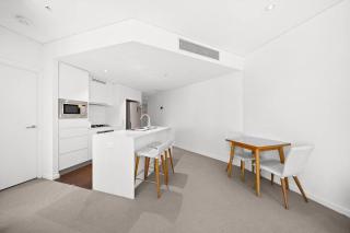 Skytower - Executive Brisbane 9th Floor Home Base - 1