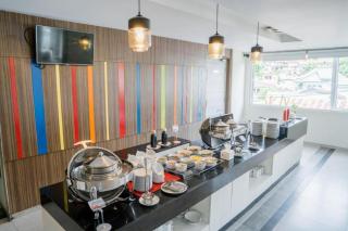 Amaris Hotel Ambon - 7