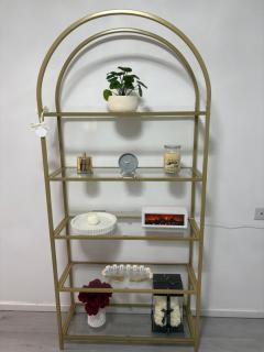 Newly Refurbished - Stylish - Modern - And Cosy Flat - King Size Bed with Built In Speakers - Bedside Lamp - And USB Ports - Sofa Bed - In Islington North London - 5