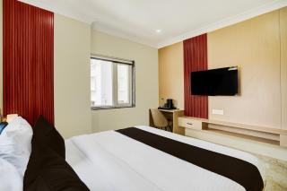 Super Townhouse Oak Banaras Central Railway Junction Formerly Sri Hari Inn - 1