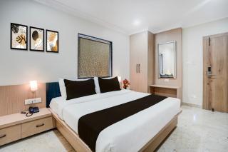 Super Townhouse Oak Banaras Central Railway Junction Formerly Sri Hari Inn - 2