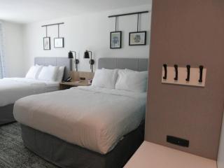 Sleep Inn & Suites - 7