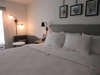 Sleep Inn & Suites - 6