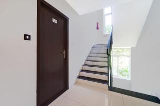 Super Townhouse Trivandrum Padmanabhaswamy Temple Formerly Rezt N Relaz Inn - 3