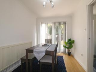 12 Gorse Lane - 3