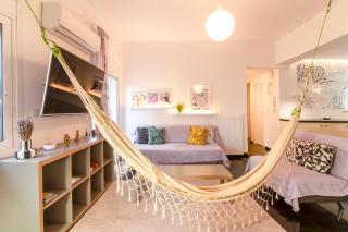 A35 Posh Live like a local Exarchia & Kolonaki - 3