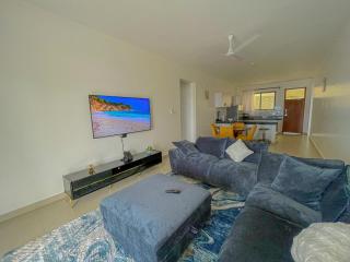 Kingstone Beachfront Apartments - 5