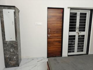 Premium 2 BHK and very near to symbiosis college - 4