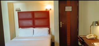 Hotel Metropole - 5