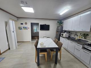 Gwangalli Tahee House - 0