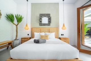 The R Villa Samalas - 8
