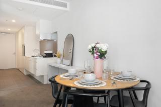 Chic 1BR Southbank Apt Near Crown Casino - Melbourne - 7