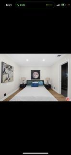 Van Nuys Charming Home! - 3