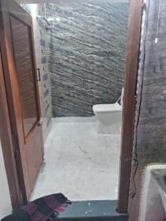 Sri Lingam Residency -2km from temple 10 feet to girivalam path - 1