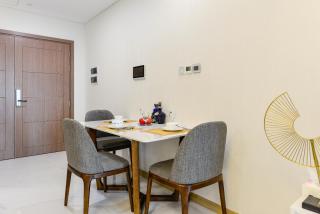 The Crown Residence at Landmark 81 - 7
