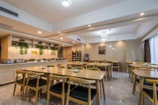 IU Hotel Guiyang Convention and Exhibition Center Financial City - Guiyang - 9