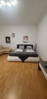 Chic 1BR Apt Very Central in Vienna - 3