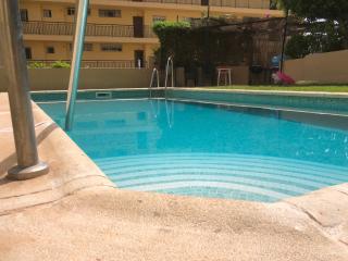 Amplio y tranquilo, dos terrazas con vistas, piscina y parking - 8