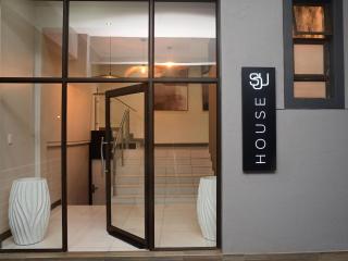 Sou House - 8