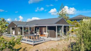 Omaha's Shore Thing - 0