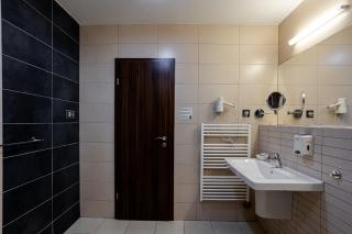 Hotel Alibaba - 3