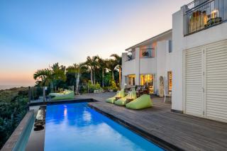 Nakai Beach Homestay - 9