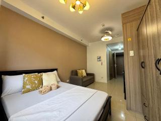 Room 1681 Relaxing Staycation at Shore 2 Residences MOA and Entertainment City by Prime Stay - 1