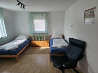 Große Ferienwohnung mit Küche in Besigheim - bis 8 Personen - 0