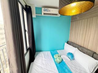 Room 1989 Cozy 1BR Shore 2 near MOA, IKEA & NAIA Airport by Prime Stay - 4