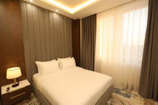 Venice Hotel Complex - 1