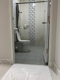 ADNA Family Room near Dannok 1 Mins to Lotus Sadao - - 8