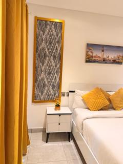Executive studio at the Signature Apartment - 3