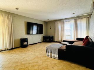 Villa Picasso- 1 Bed Villa - Johannesbourg - 7
