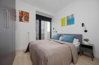 Deluxe Apartments Towarowa Towers Warsaw with Parking & AC by Renters Prestige - Warsaw - 6