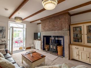 Pass the Keys Humber View - Countryside Views Comfy Cottage - Stanley - 2