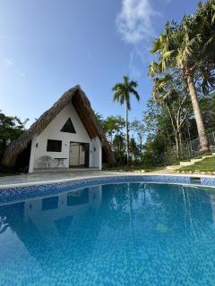 Charming Bungalow with Pool - 7