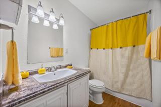 The Yellow Room - 6