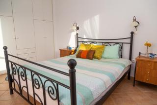 Waterfront Bliss in Diakofti, Kythira 2 Bedroom - 2