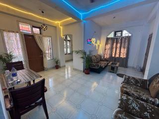 Sunrise Homestay - 3